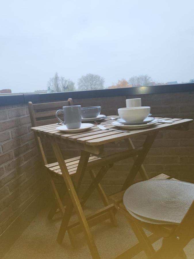 Gezellig Appartement In Brugge, Nabij Damme. エクステリア 写真